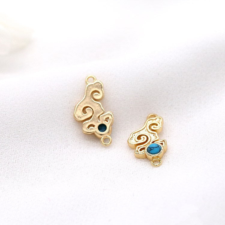 2 connecteurs de charme nuage à double boucle turquoise embellis 14K GF
