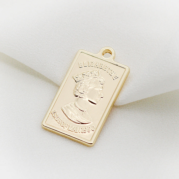 20 pendentif à breloque rectangulaire la reine 14K GF