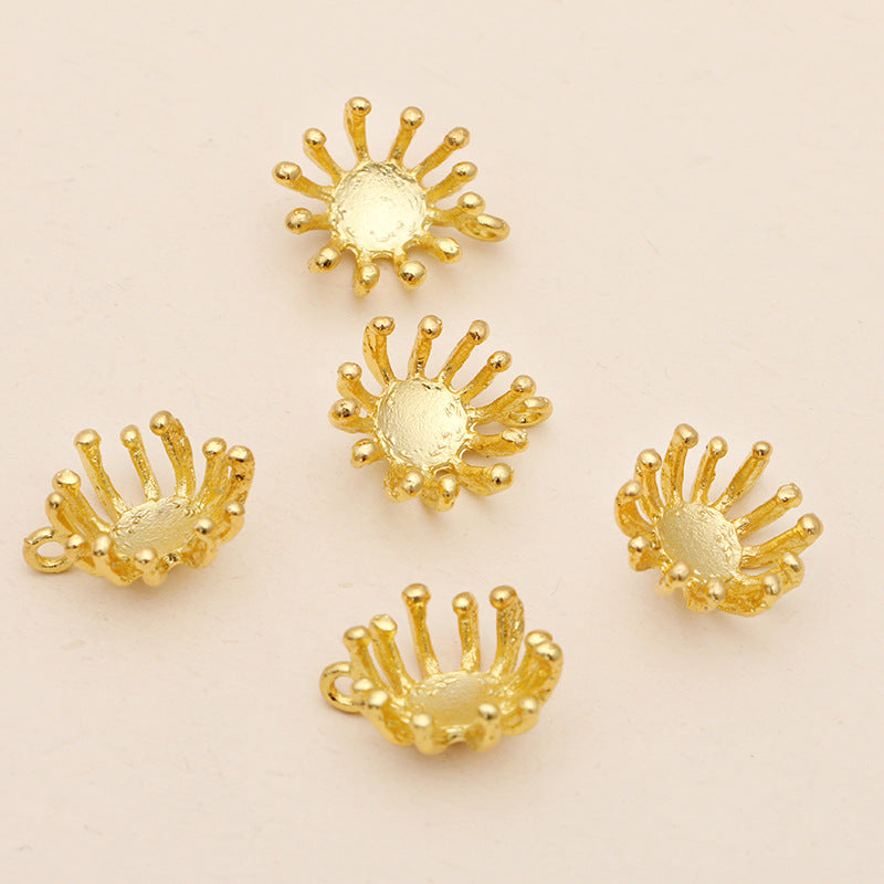 100 filigrane florale Charm-Anhänger, 18 kg, 15 mm, rund, nicht poröse Perlen, blanke Basis, Edelstein-Perlenfassung