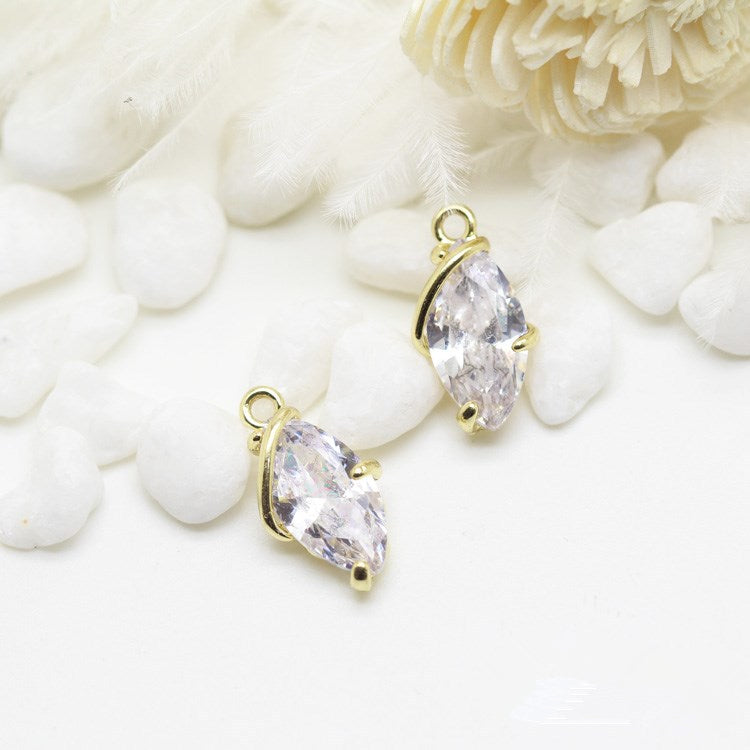 10 minuscules pendentifs de charme olive strass embellis 14K GF