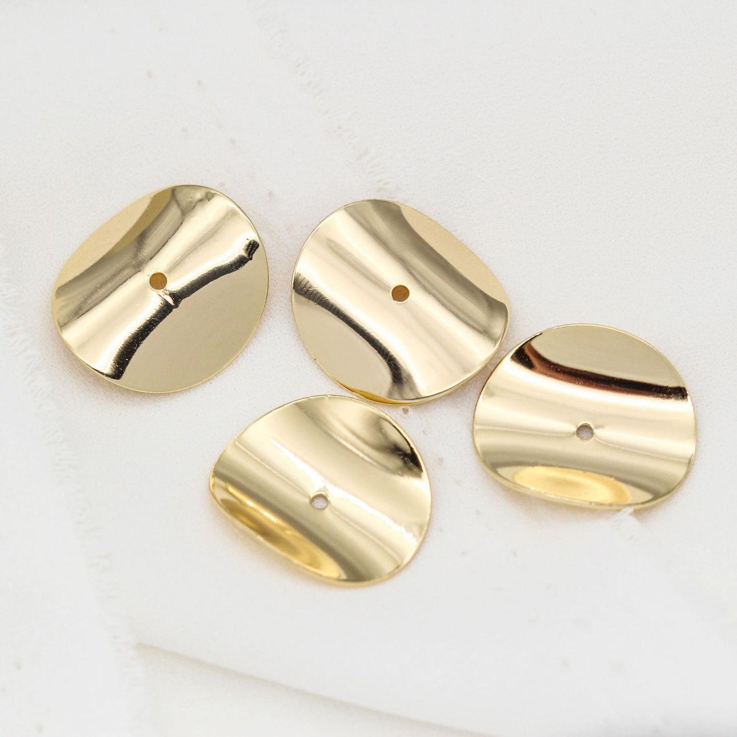 30 pièces rondes incurvées perle 14K GF charme perlage entretoise
