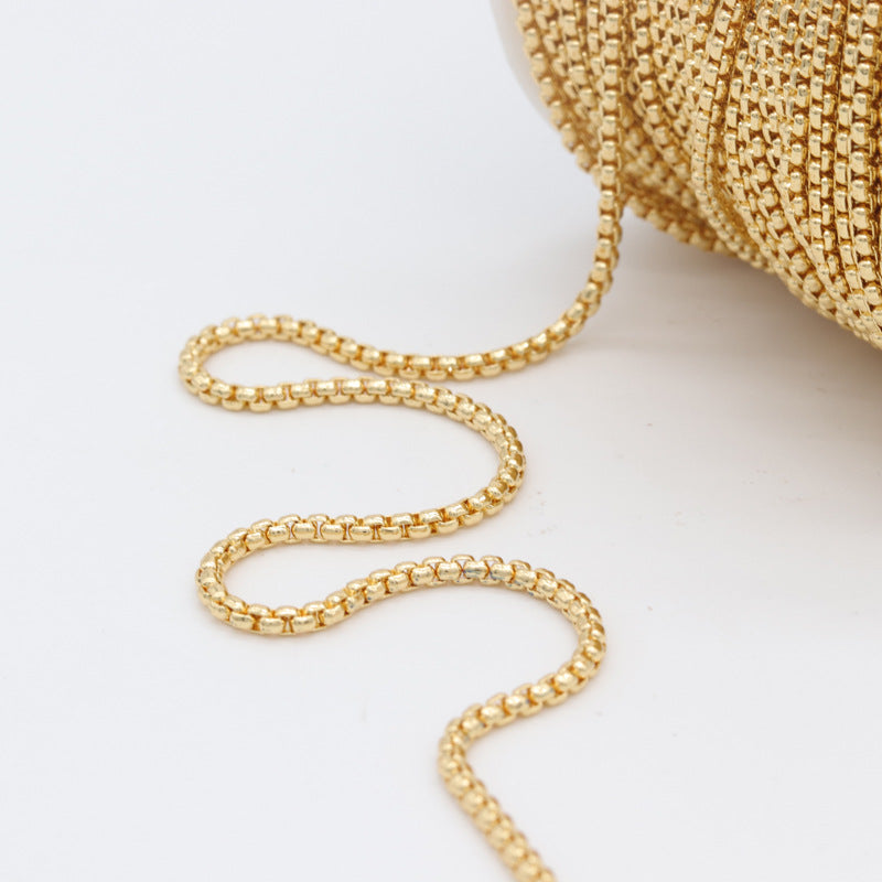 Chaîne à boîte mince cubique de 2 mètres 14K GF