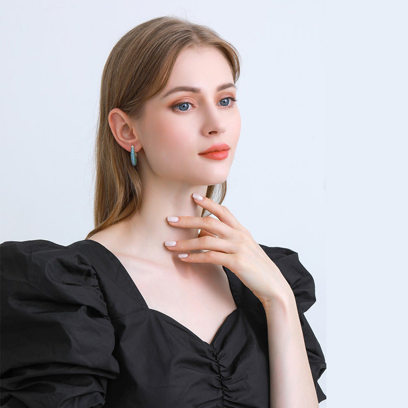 4 boucles d'oreilles créoles ovales ornées de strass 14K GF Earing
