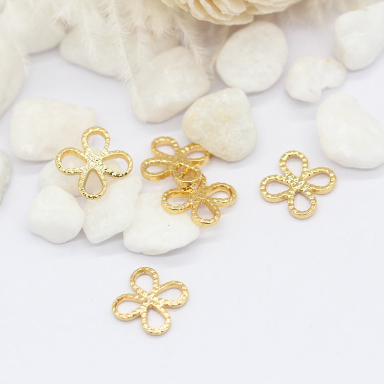 50 connecteur de charme floral creux 14K GF