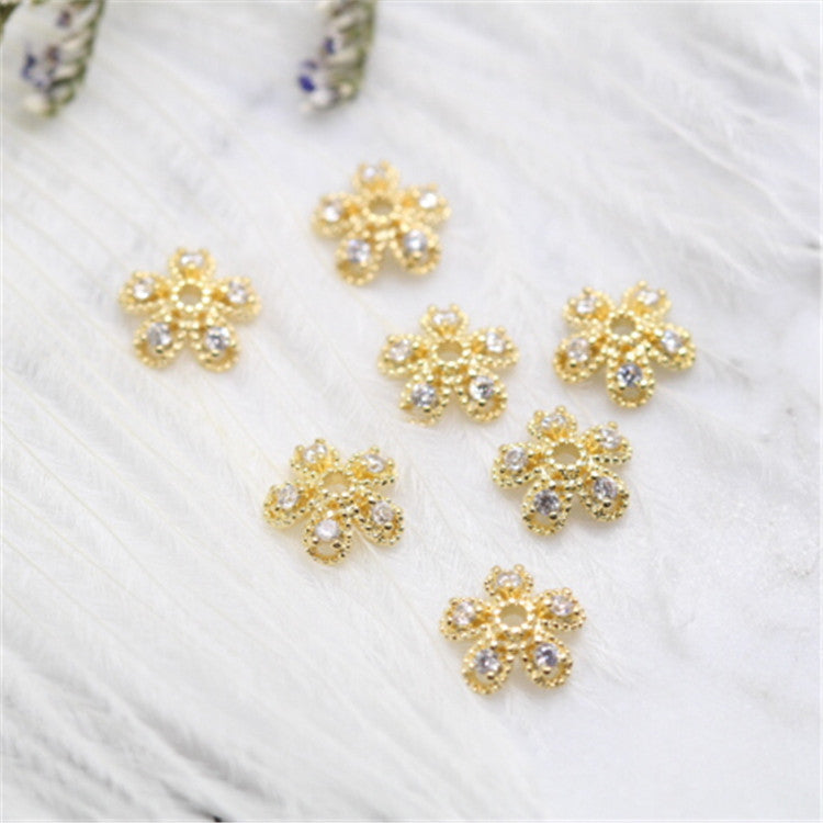 50 capuchons de perles florales, tasse ornée de strass, breloque 14K GF, entretoise de perles