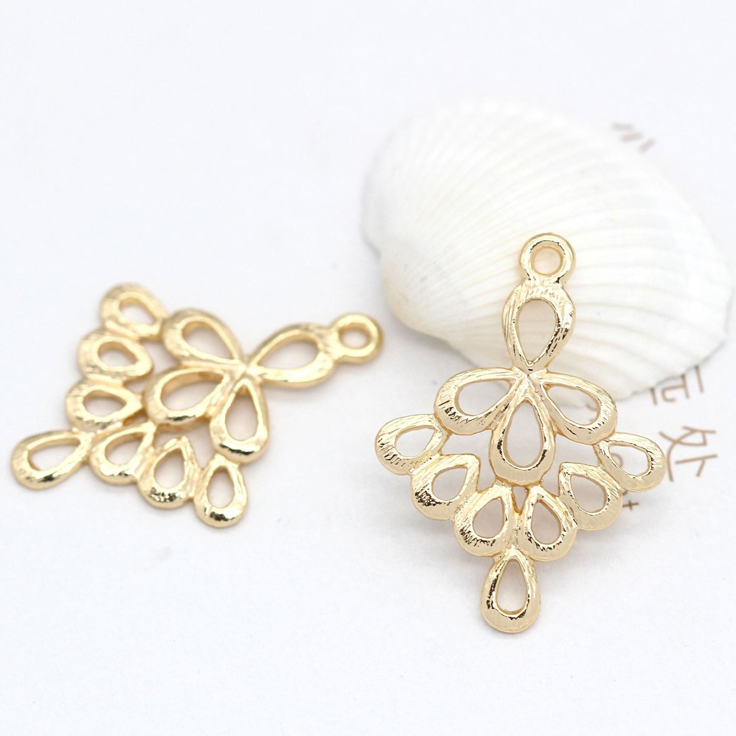 20 connecteurs de charme floral à double boucle 14K GF