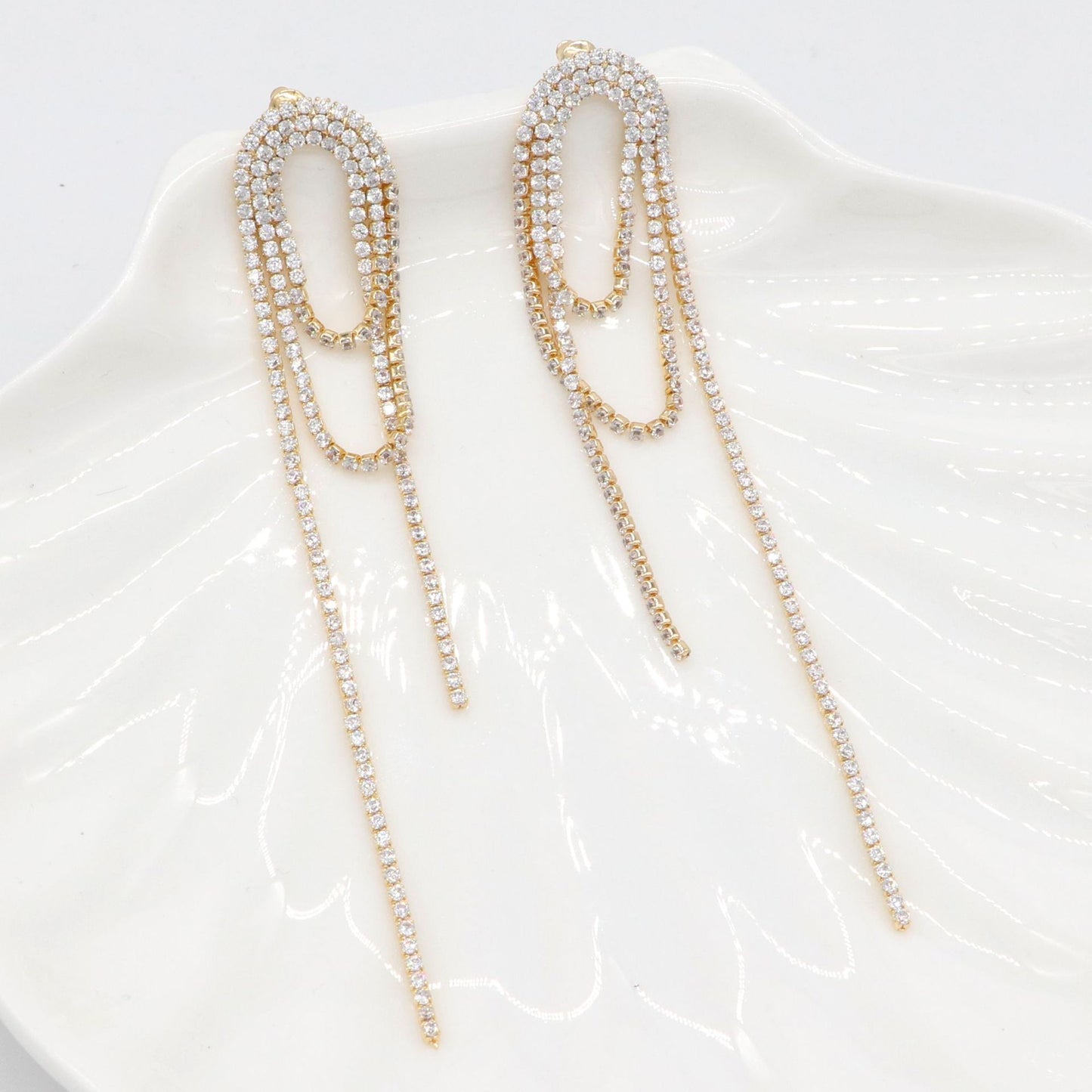 Boucles d'oreilles à clous avec chaîne à griffes de papillon, 4 breloques rondes, 14K GF, ornées de strass
