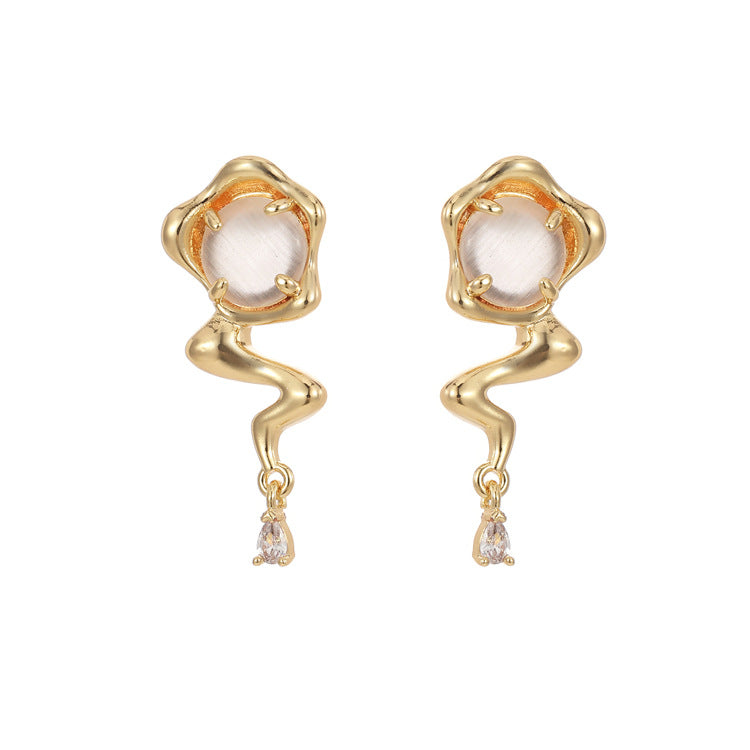 4 boucles d'oreilles à tige en forme de cercle semi-chaîne Flash 14K GF ornées de strass