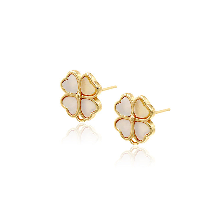 4 boucles d'oreilles à tige trèfle à quatre feuilles ornées de coquillages 14K GF