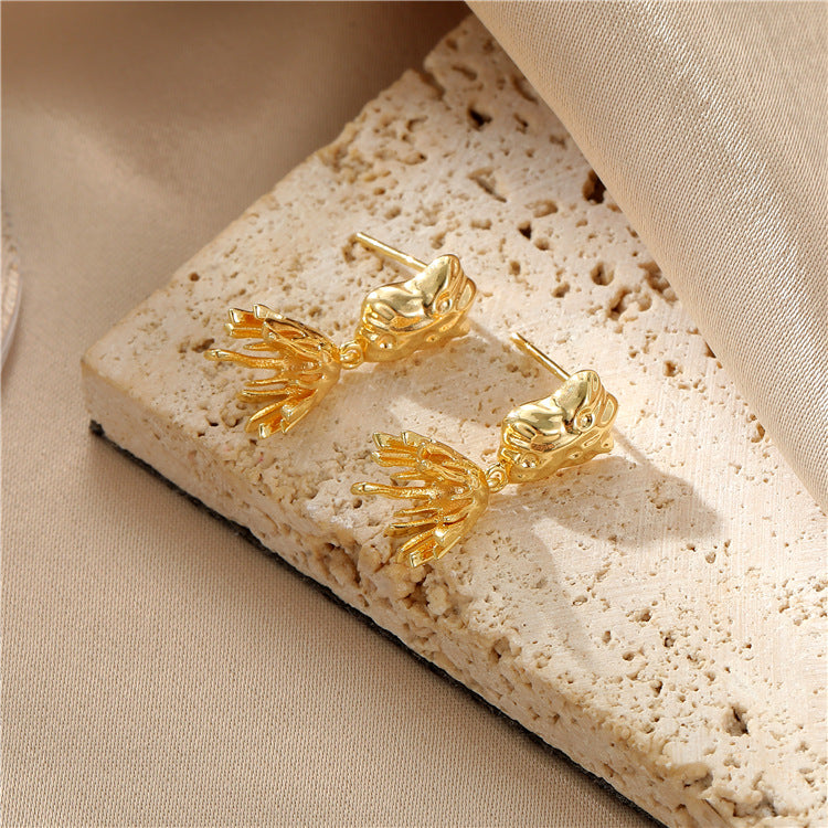 Boucles d'oreilles à tige en forme de poisson rouge, 4 nœuds torsadés, goutte d'eau, 14K GF, fil d'oreille