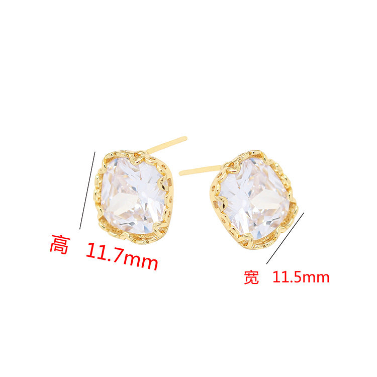 4 boucles d'oreilles rectangulaires à tige ornées de strass 14K GF