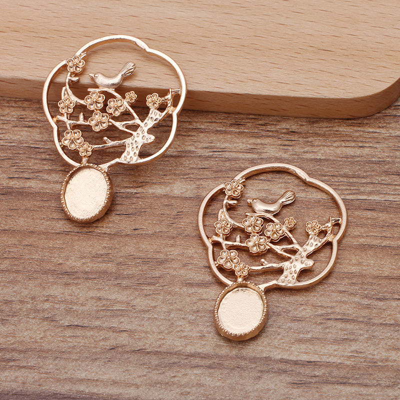 50 filigrane Elster auf pflaumenfarbenem, gezacktem Rand, Lünettenbecher-Charm, 18 kg, 8 x 10 mm, ovaler Cabochon, leere Basis, Edelsteinfassung