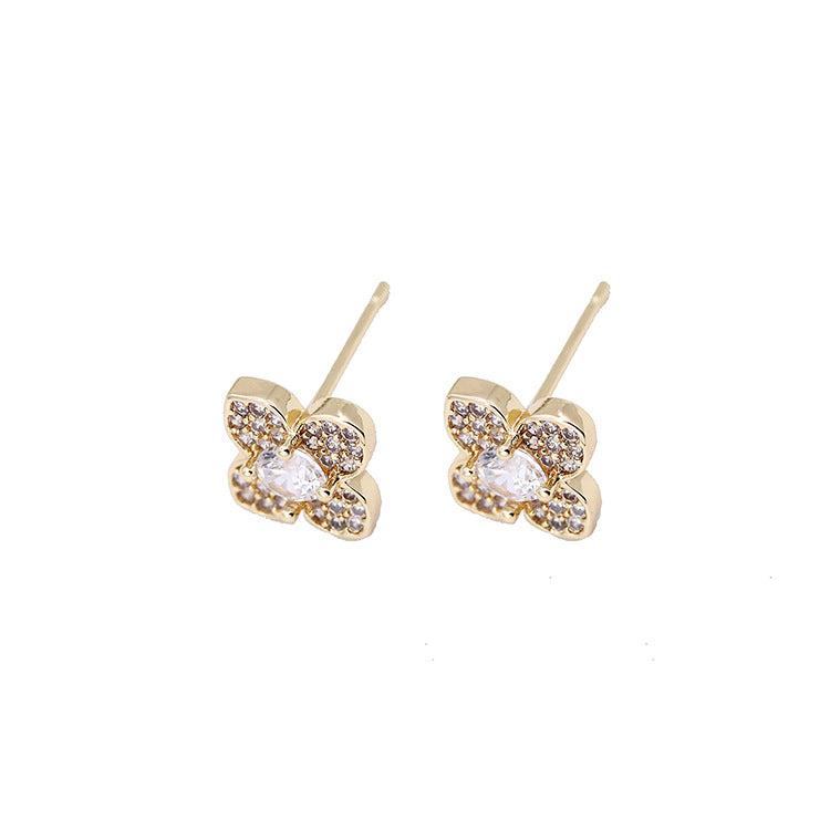 4 boucles d'oreilles florales à tige ornées de strass GF 14 carats