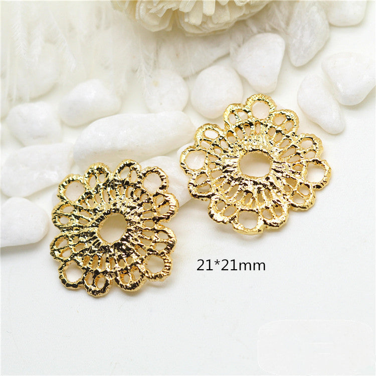 50 bonnets de perles florales, tasse 14K GF, breloques, entretoise de perles