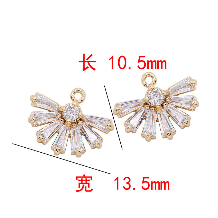 Pendentif à 2 breloques en forme d'éventail orné de strass 14K GF