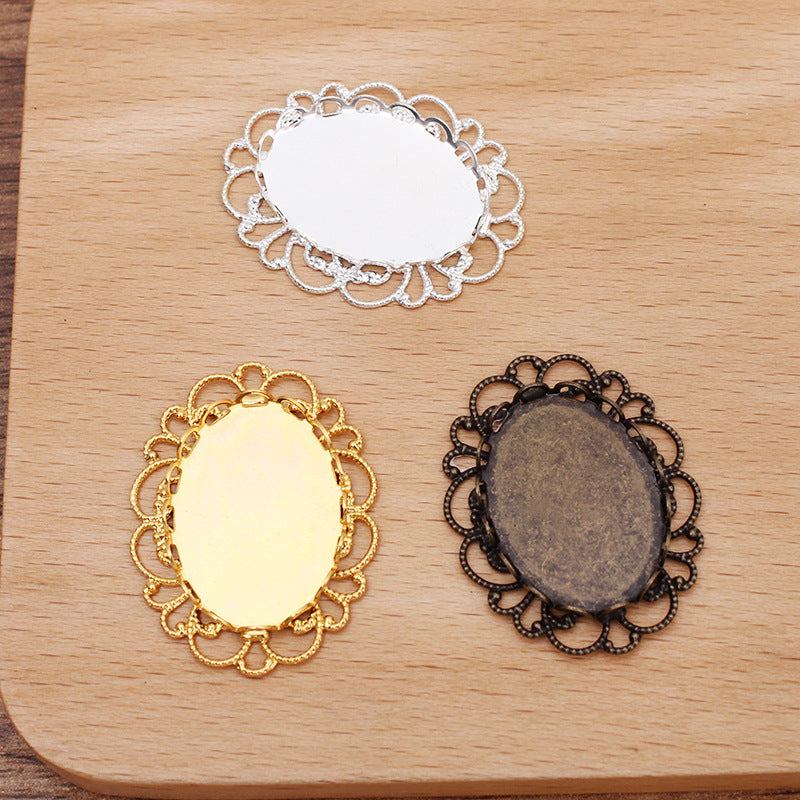 20 filigrane bord festonné lunette tasse charme dos plat paramètres 18KGP 18x25mm ovale Cabochon strass Zircon pierre précieuse Base vierge