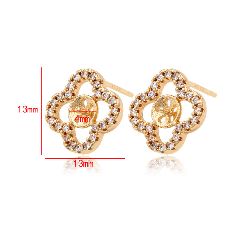 4 boucles d'oreilles florales à tige ornées de strass 14 carats GF, perles semi-percées vierges
