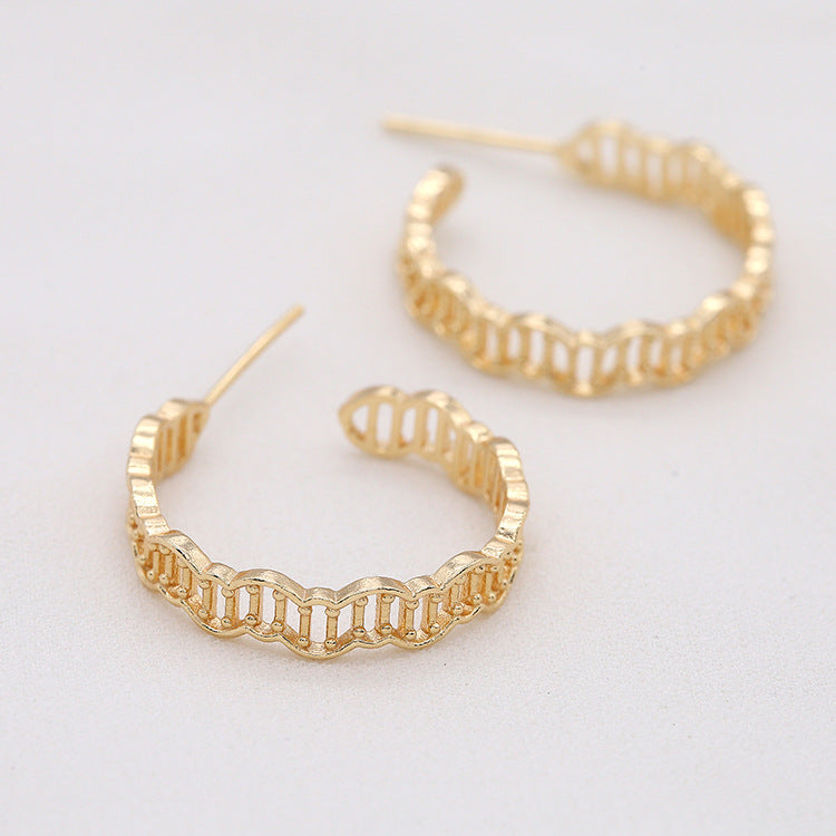 Boucles d'oreilles à tige en chaîne torsadée à 4 cercles ronds 14K GF